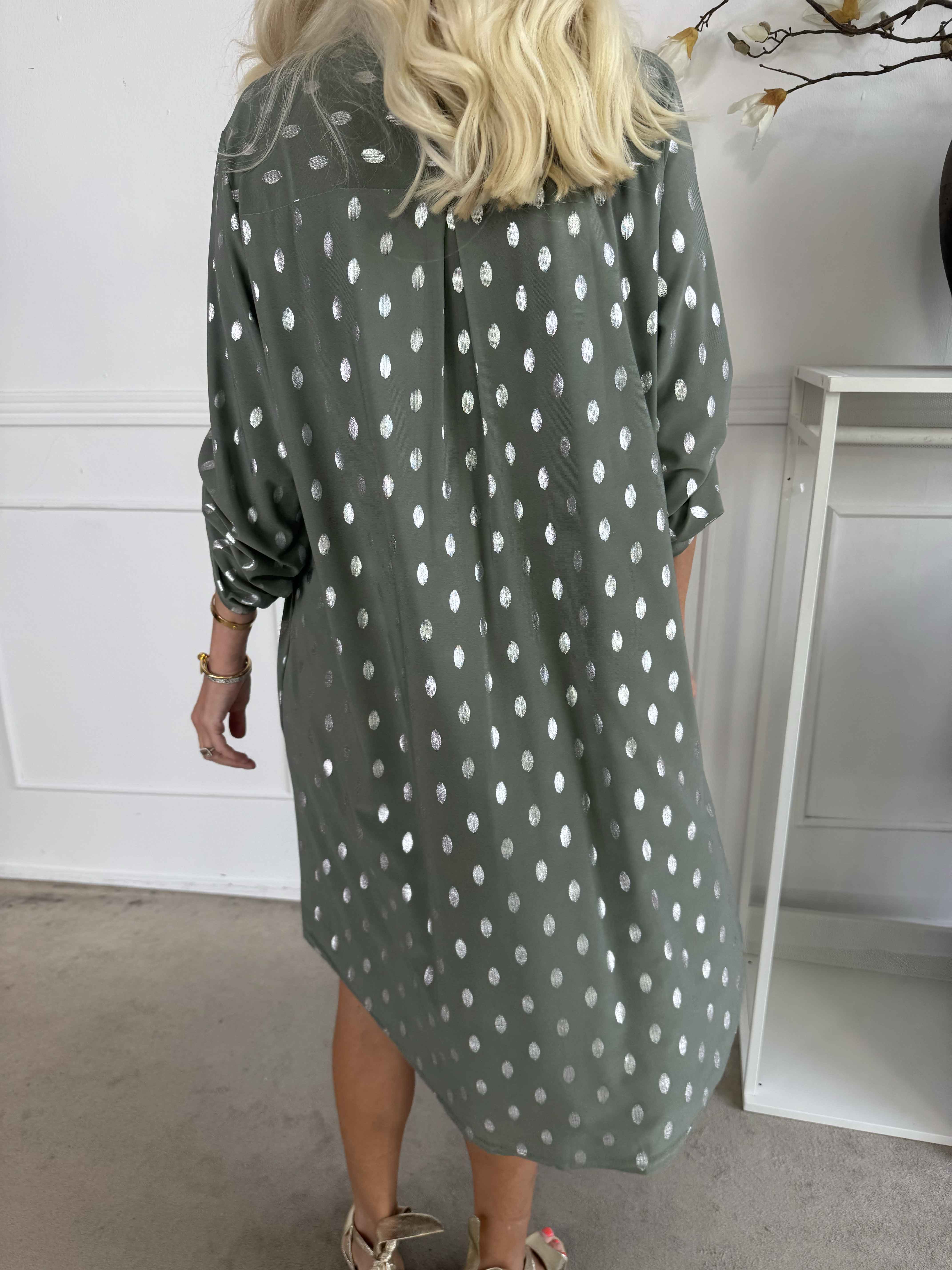 Ebba Silver Long - Elastisk klänning med silverprickar